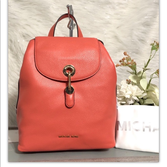 Michael Kors Raven Pink Grapefruit Bpack NWT🌺 - Picture 1 of 8